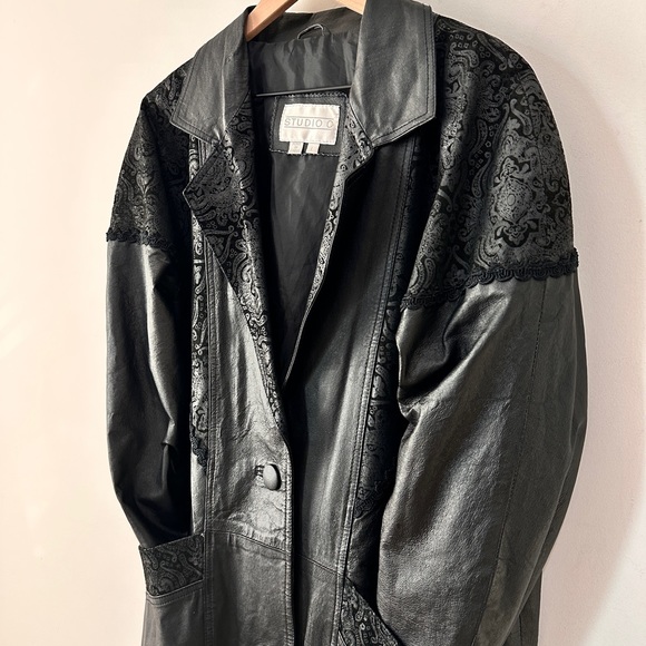 Vintage Black Contrasting Paisley Leather Panels Trench Jacket By: Studio C Sz L - Picture 11 of 12
